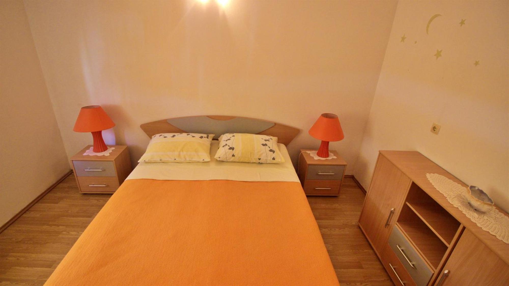 Apartments Marusic โอมิช ภายนอก รูปภาพ